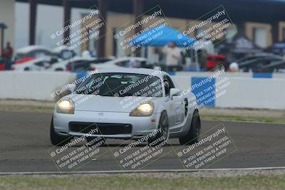 media/Dec-19-2025-Lucky Dog Racing (Fri) [[3b7b1b5fc8]]/Beginner/Session 2 Turn 1/